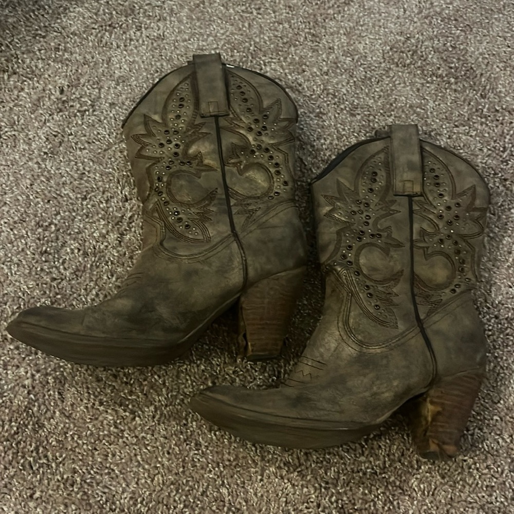 Tan cowboy boots